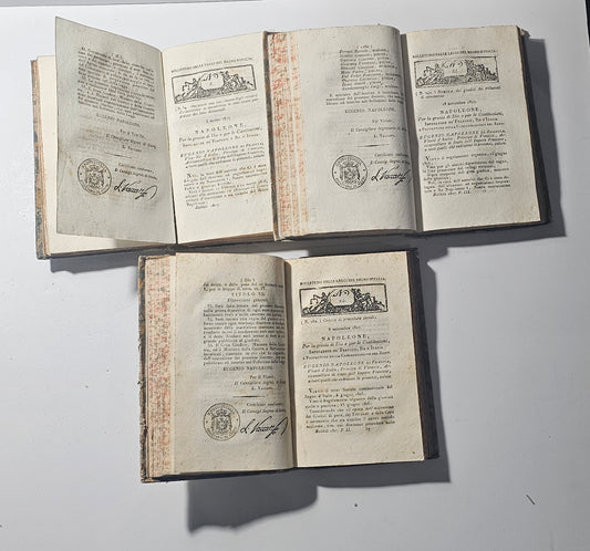 Pagine interne con decreti napoleonici e provvedimenti del Regno d Italia io libro carmine