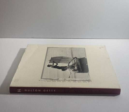 Interni libro fotografia storica Novecento dorso
