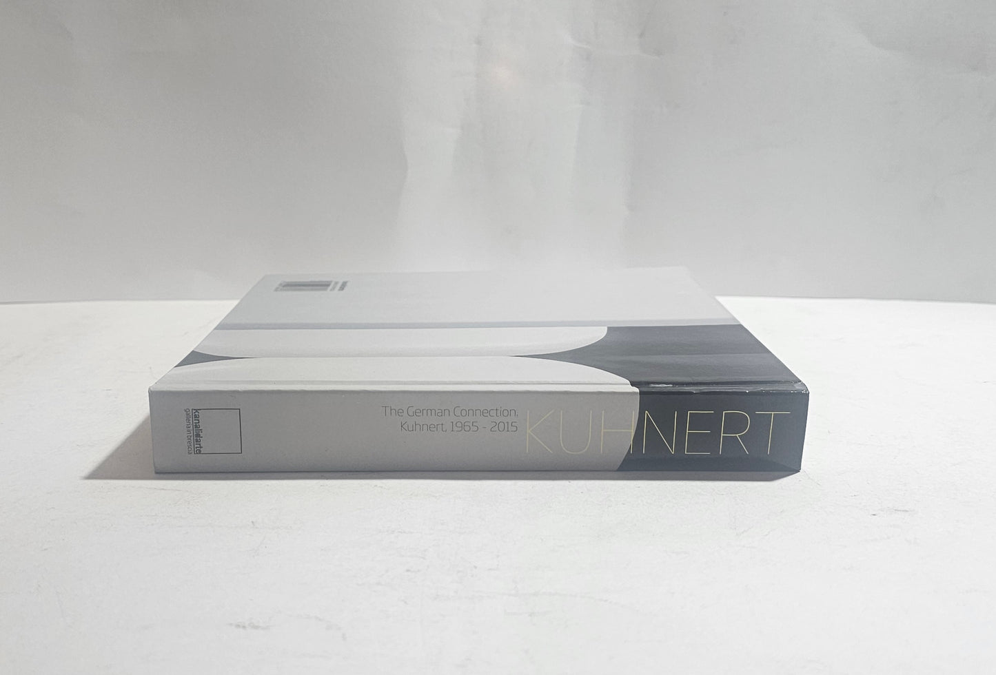 Kuhnert The German Connection 1965 2015 catalogo arte contemporanea dorso