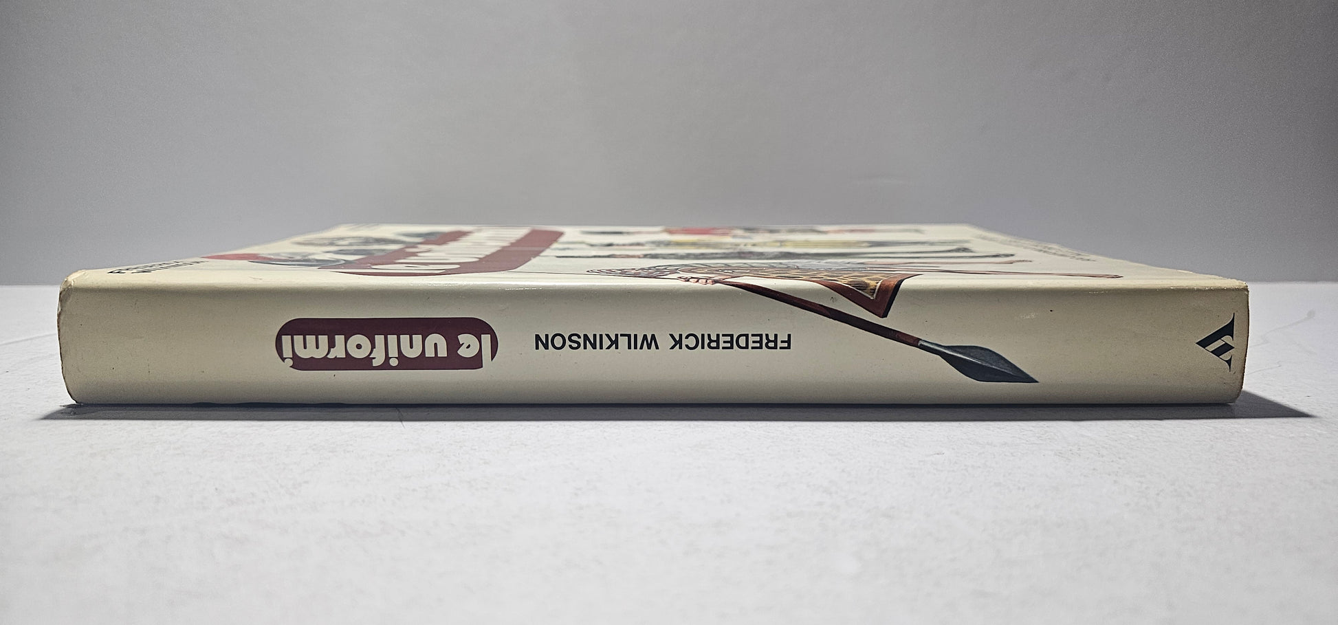 Costola volume Le Uniformi Frederick Wilkinson iolibrocarmine