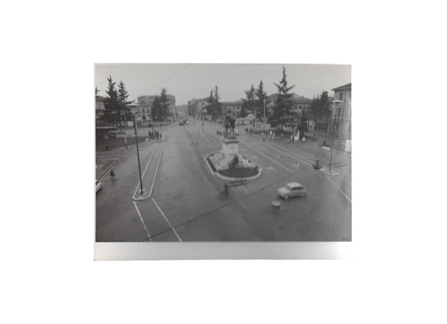 Vecchia fotografia di Piazza Garibaldi di Brescia 1959