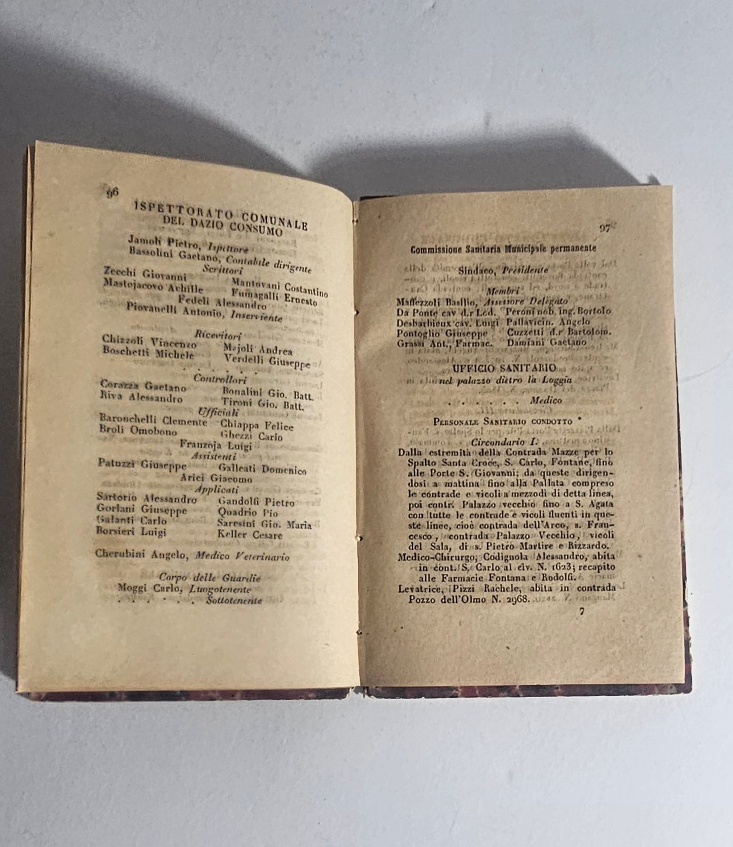 Interno libro storico amministrazione ottocento Brescia
