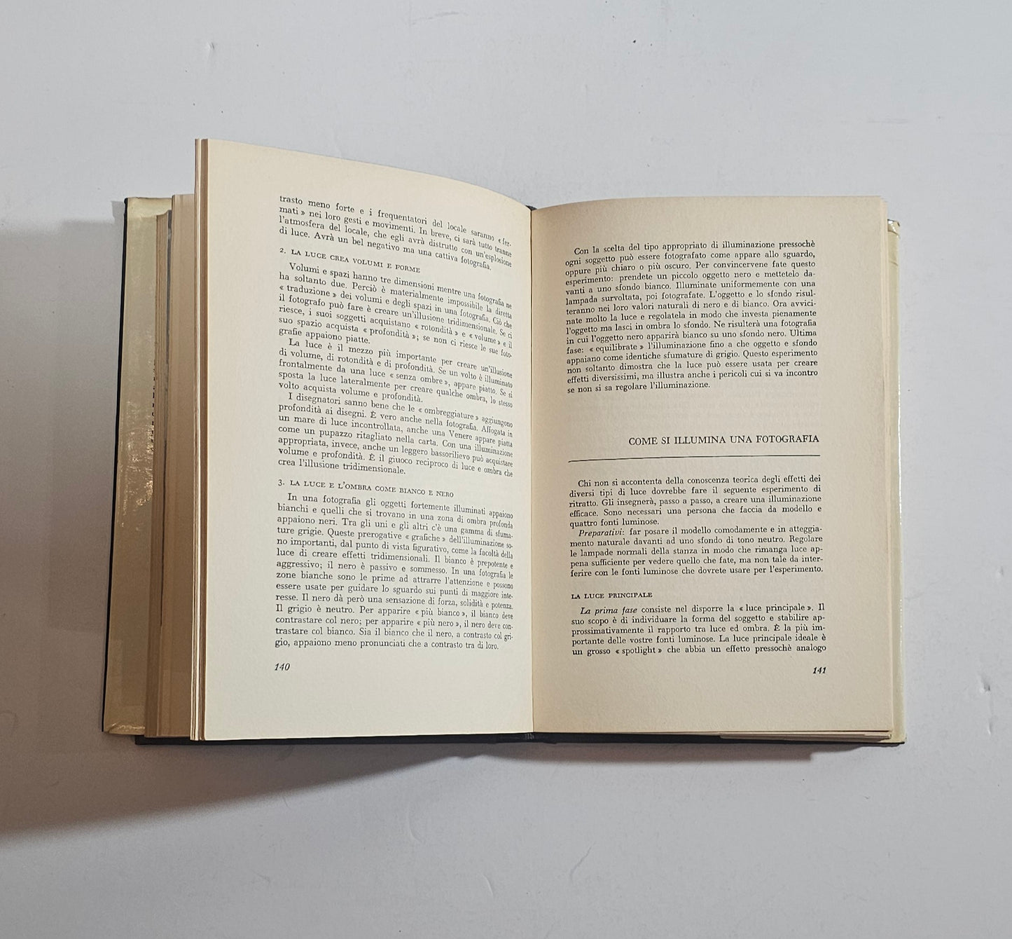 pagine interne manuale fotografia tecnica luce composizione testo