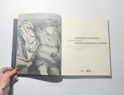Frontespizio del libro Antonio Stagnoli fotografie di Gianni Berengo Gardin iolibrocarmine