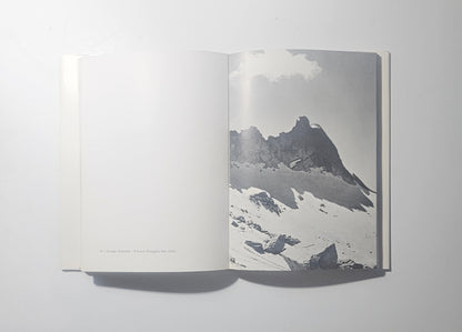 Pagina interna con fotografia del Gruppo Adamello e Corno Triangolo iolibrocarmine
