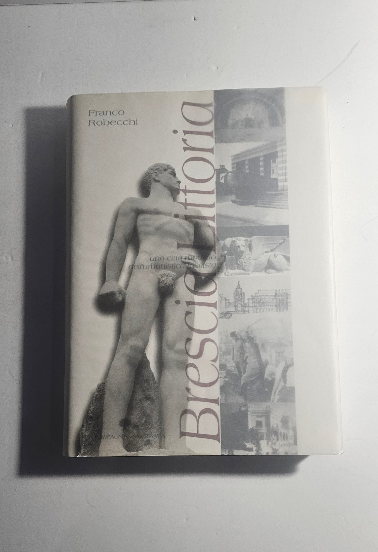iolibrocarmine copertina Brescia Littoria Franco Robecchi
