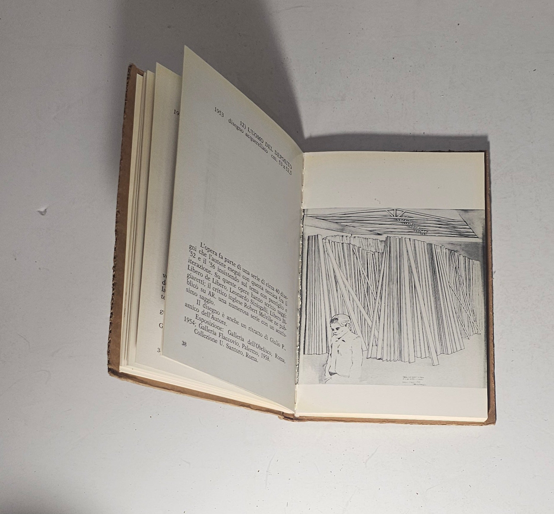 Interno libro con disegni Bruno Caruso grafica italiana Novecento