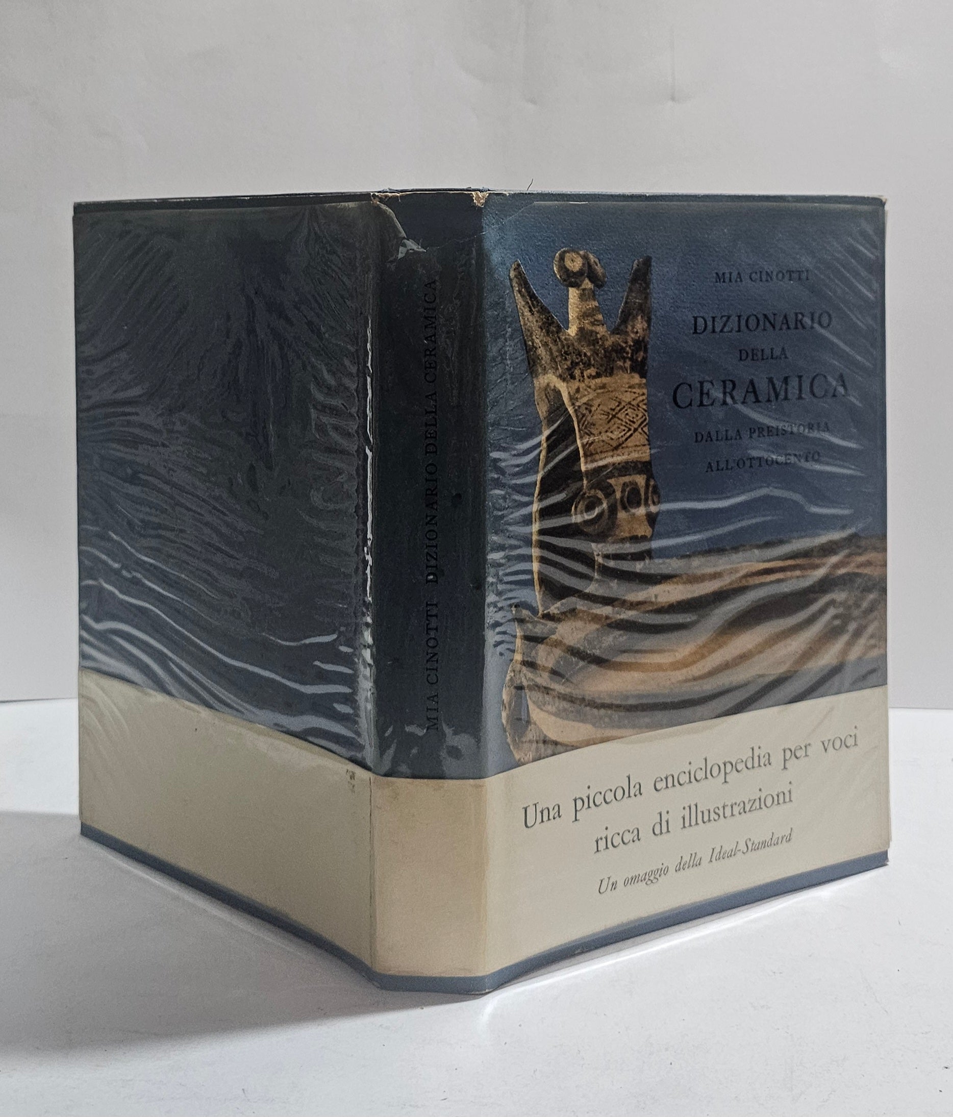 Dizionario della ceramica Mia Cinotti copertina libro illustrato