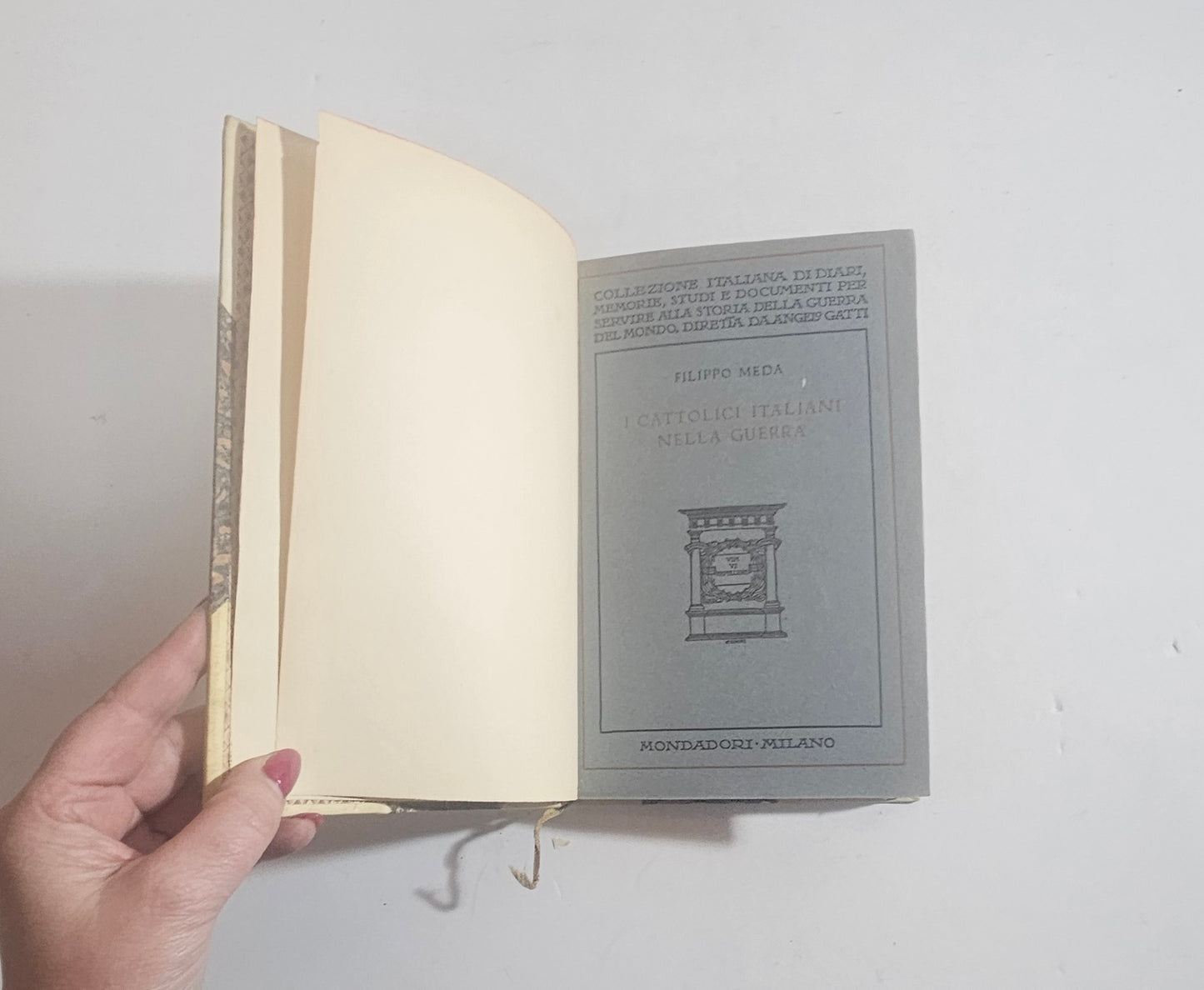 frontespizio libro meda mondadori milano collana guerra