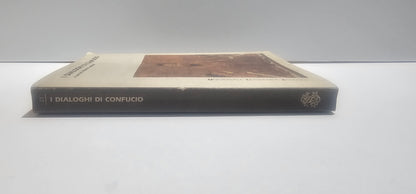 Dorso libro Dialoghi di Confucio edizione Sansoni