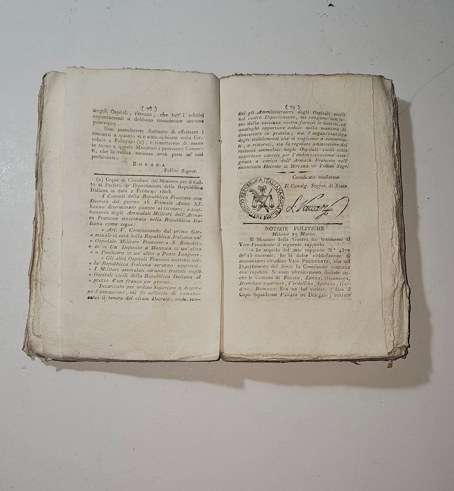 Pagine interne con decreti e notizie politiche ufficiali napoleoniche io libro carmine