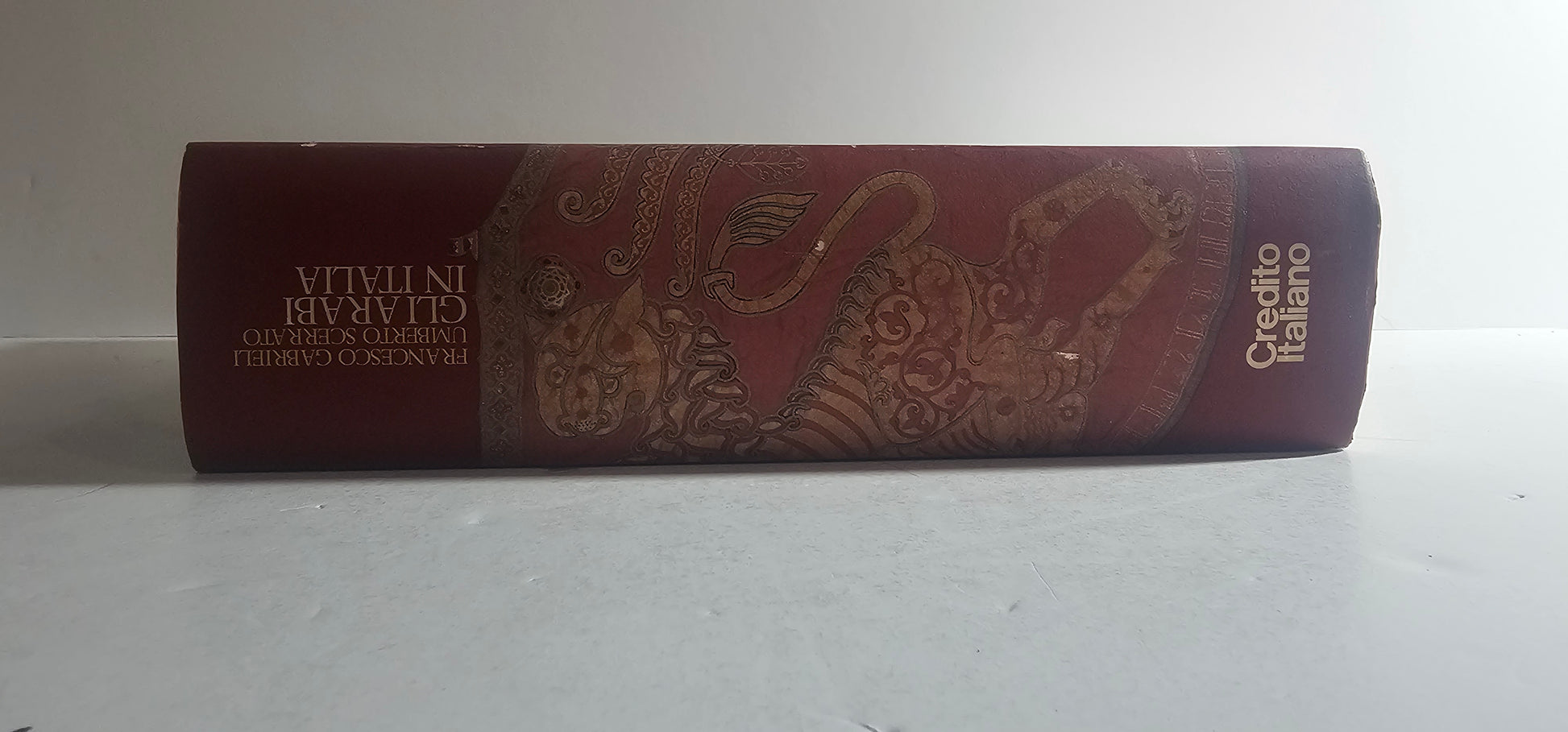 Gli Arabi in Italia – Gabrieli, Scerrato | Arte e Cultura Islamica in Italia - IOLIBROCARMINE