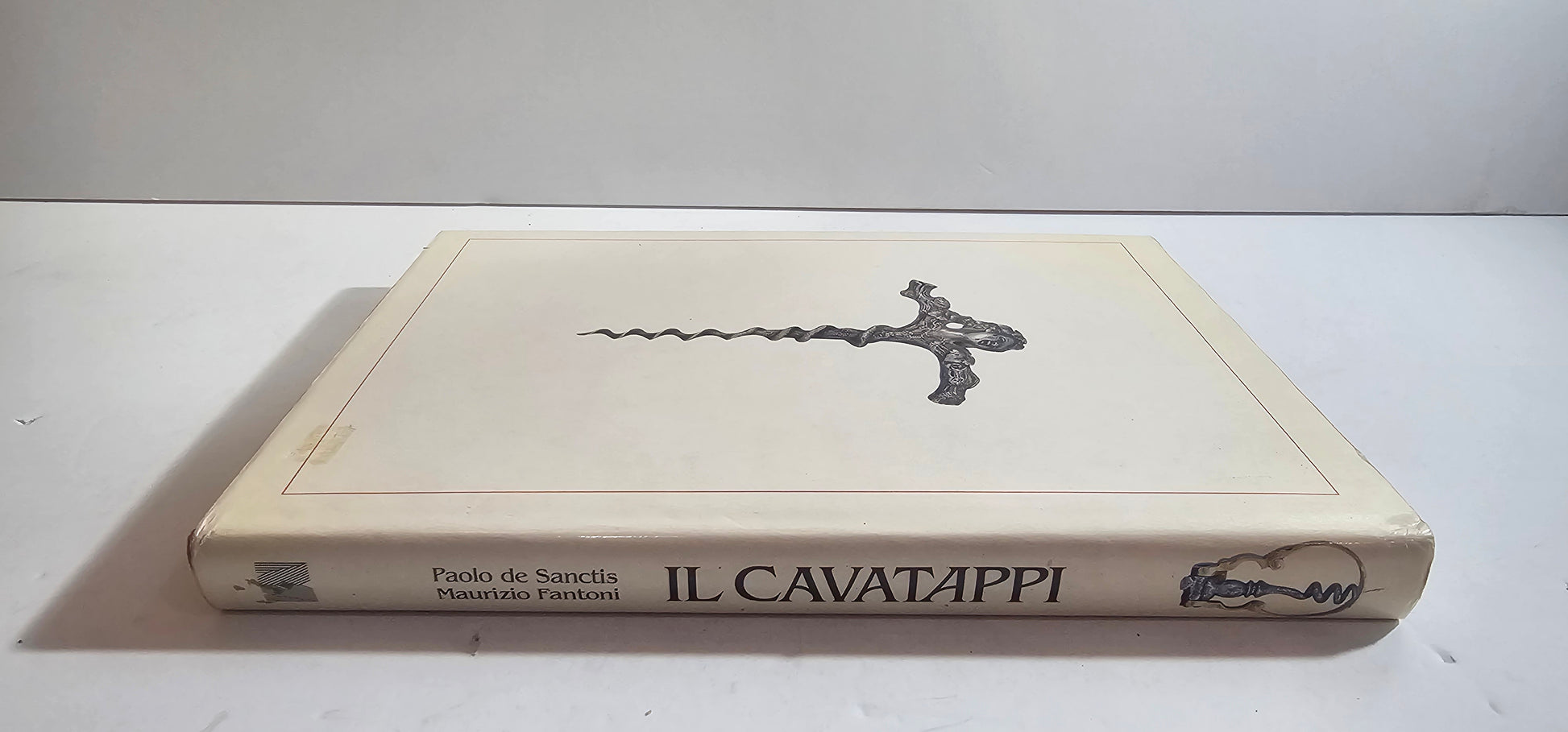 retro dorso copertina libro cavatappi design collezione