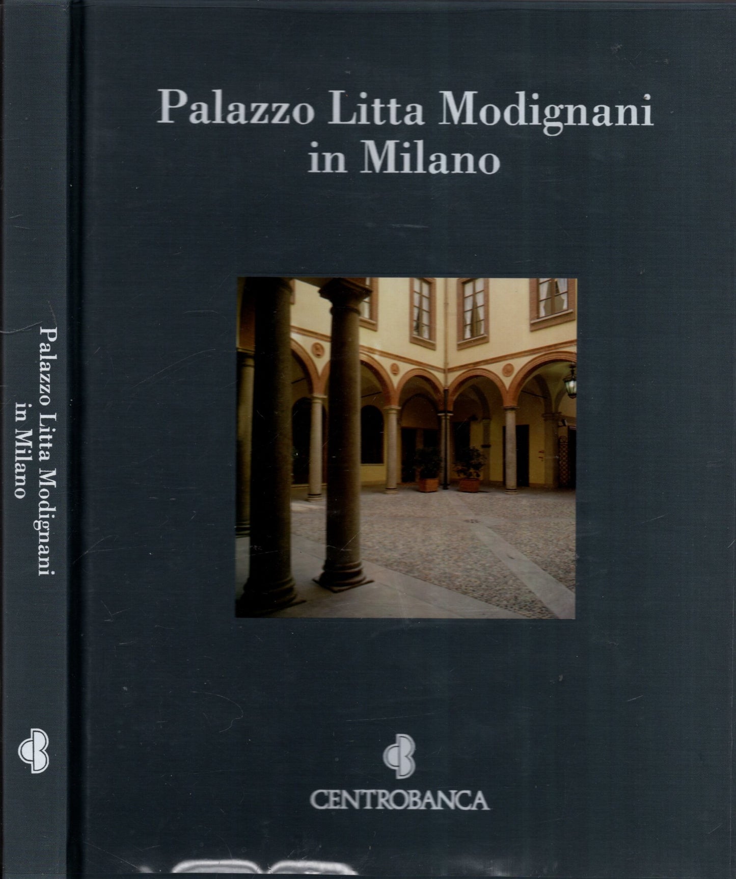 PALAZZO LITTA MODIGNANI IN MILANO