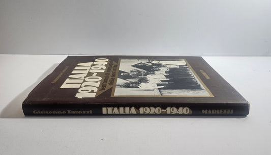 Libro di dorso Italia 1920 1940 Tarozzi copertina vent anni 
