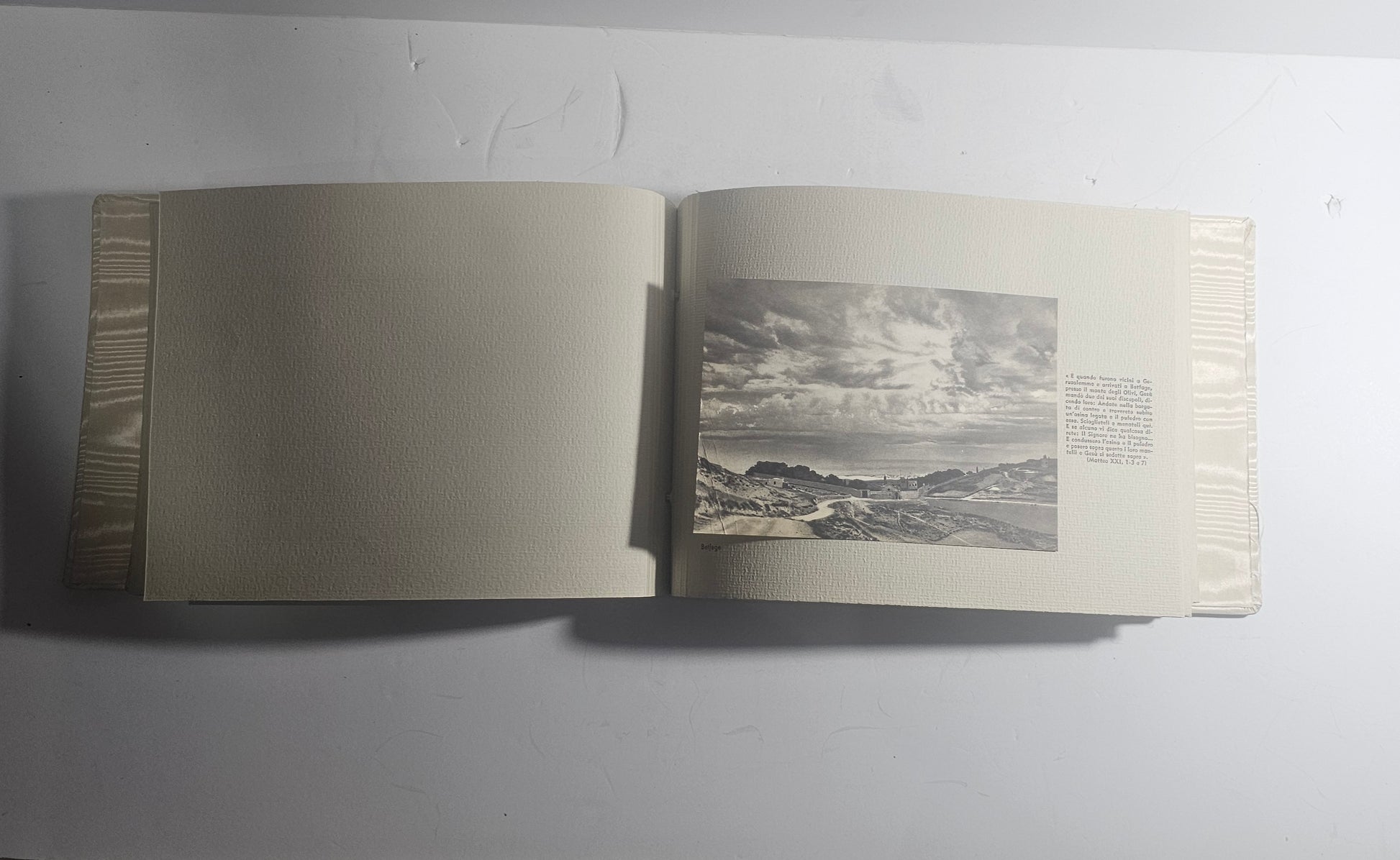 Custodia originale e legatura decorata del volume La Terra Santa – iolibrocarmine