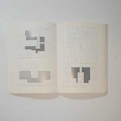 Pagine interne con planimetrie e studi architettonici sulla Brescia del Settecento iolibrocarmine

