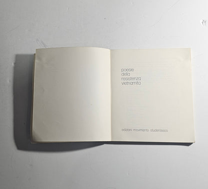 iolibrocarmine frontespizio poesia vietnamita movimento studentesco

