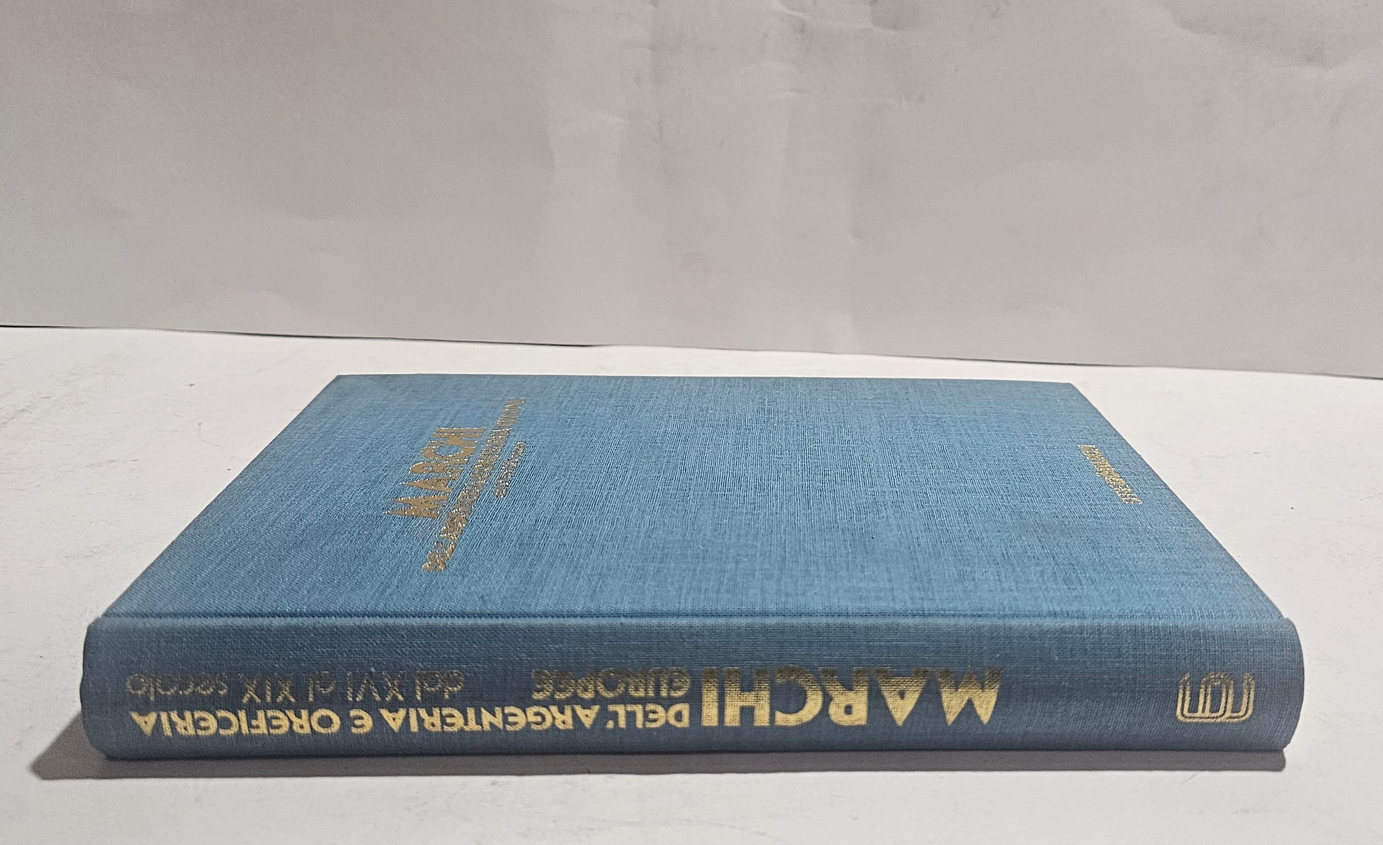 Dorso libro Lipinsky marchi argenteria e oreficeria europee
