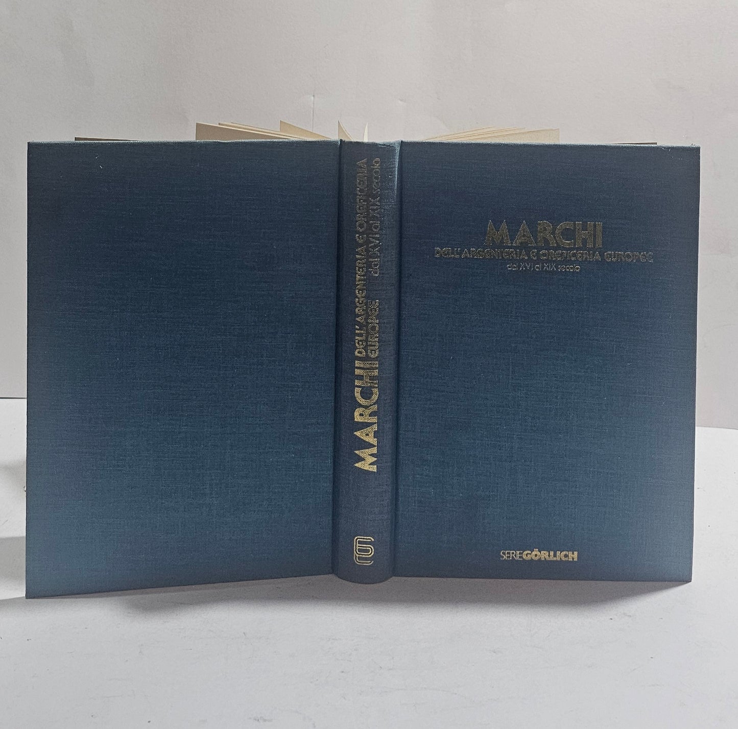 Marchi argenteria e oreficeria europee Lipinsky libro punzoni argento aperto