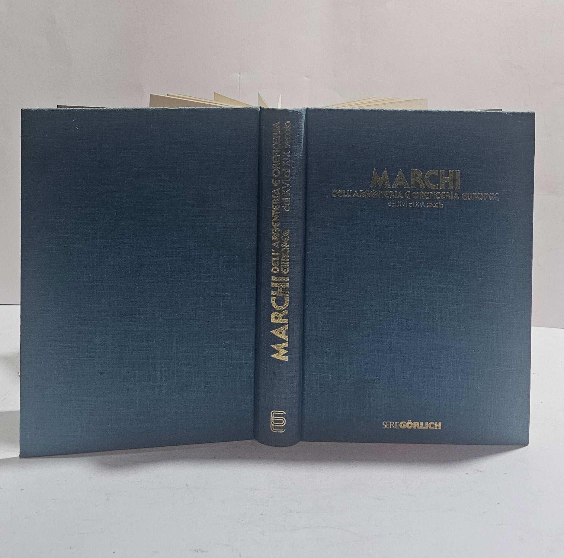 Marchi argenteria e oreficeria europee Lipinsky libro punzoni argento aperto
