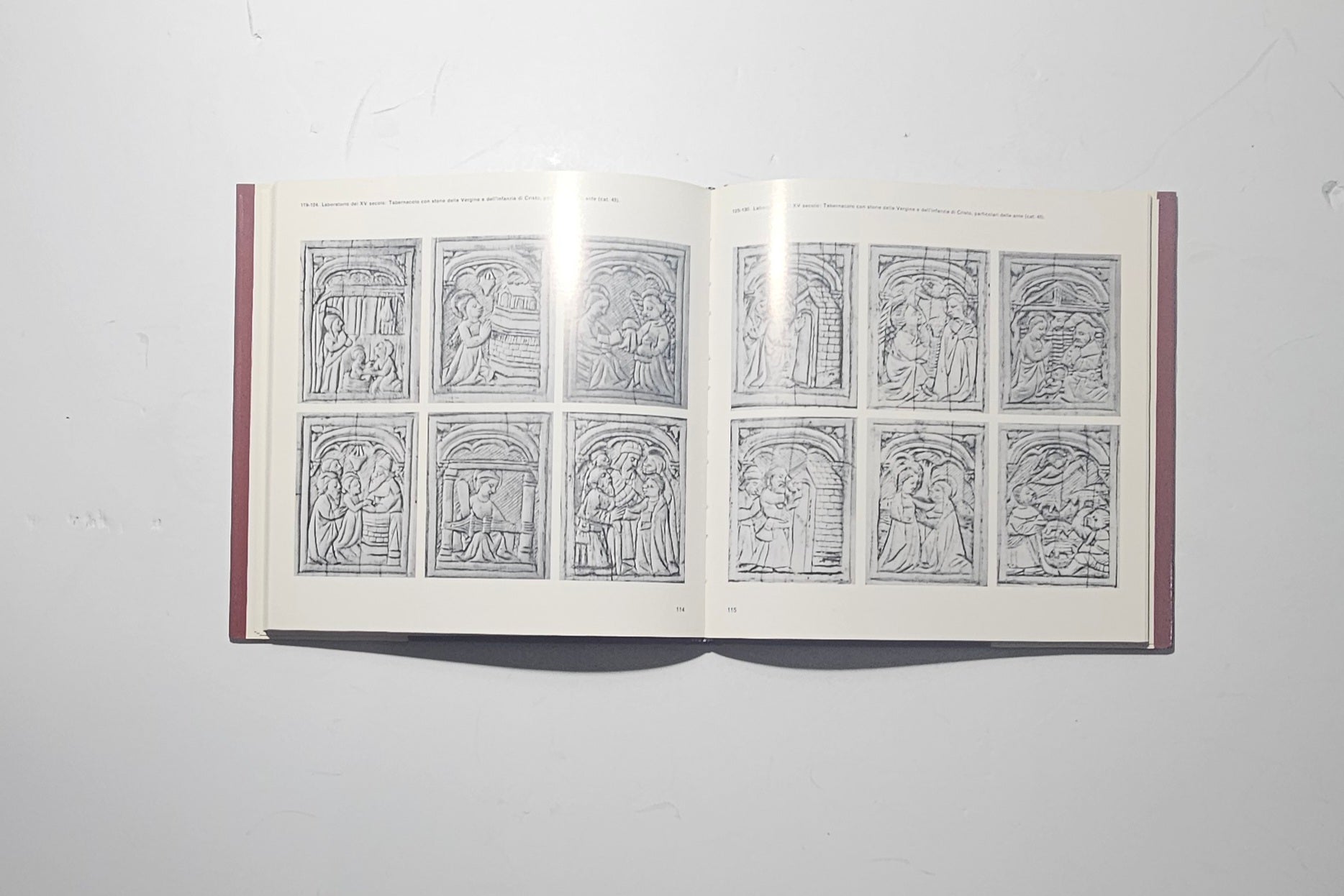 Pagine illustrate con tavole di avori medievali Museo D’Arti Applicate iolibrocarmine