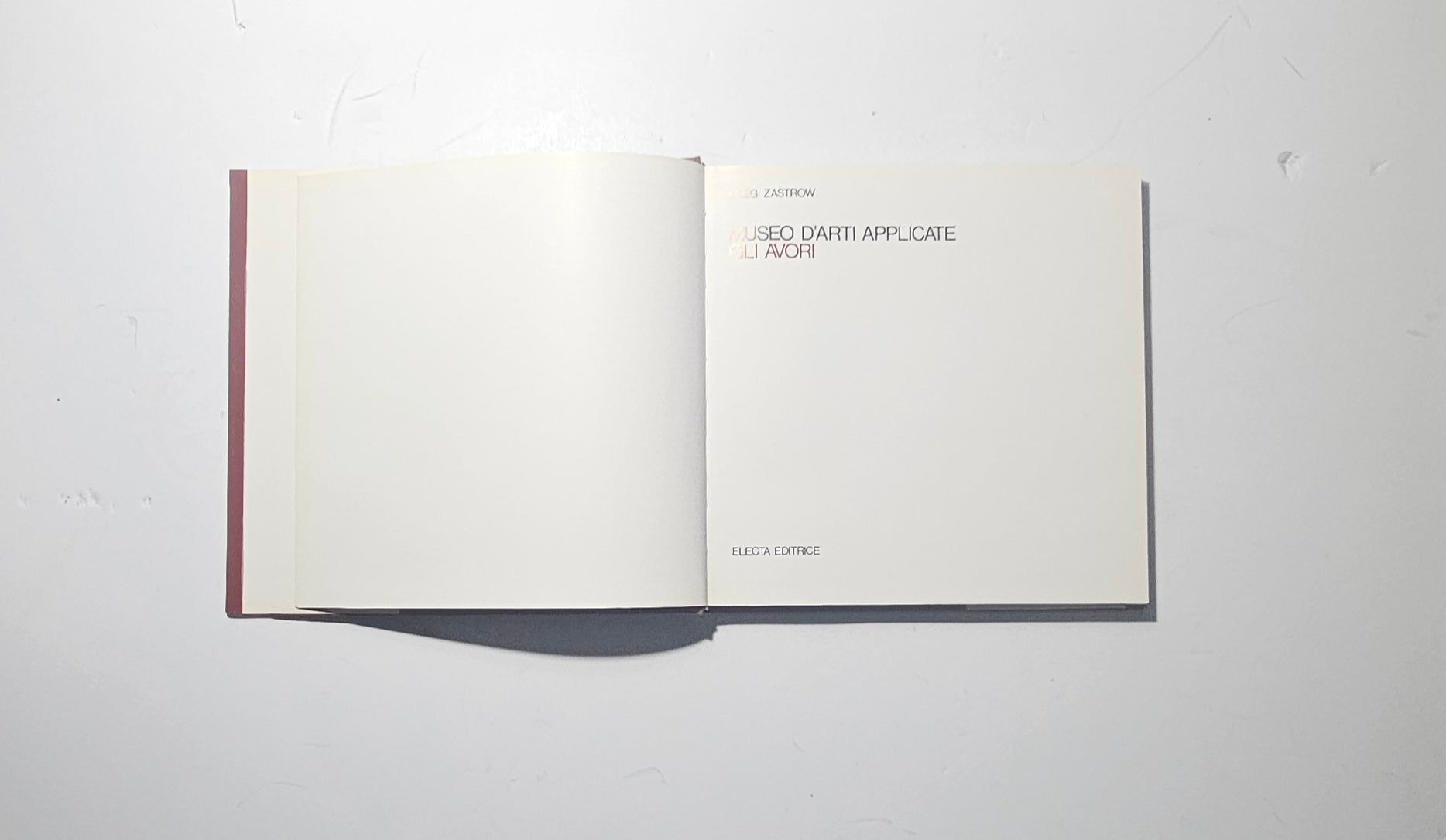 Frontespizio del libro Gli Avori Electa Milano iolibrocarmine