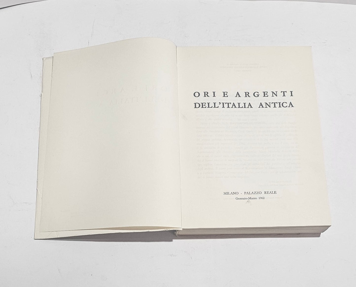 Frontespizio libro Ori e Argenti dell Italia Antica mostra Milano 1962