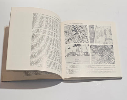 Pagine interne libro Raffaello architettura Firenze illustrato