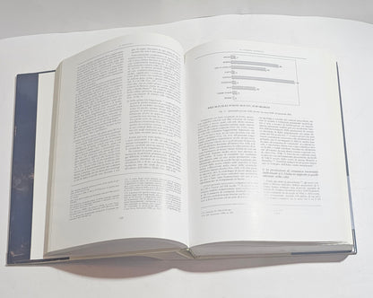 S Giulia di Brescia gli scavi dal 1980 al 1992 reperti preromani romani e altomedievali libro archeologia interno