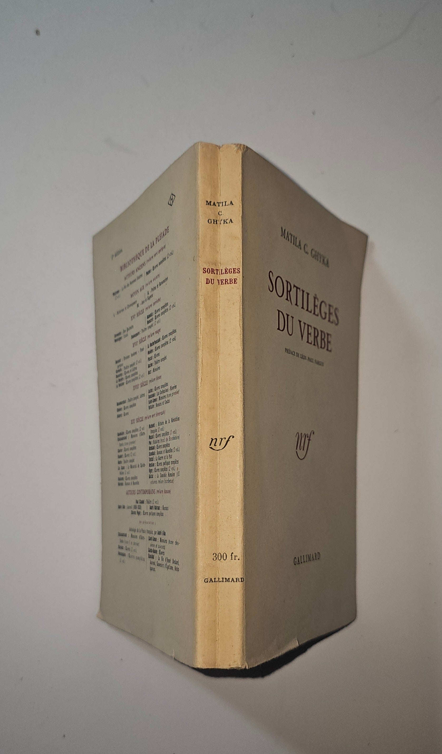 Copertina e dorso del libro Sortilèges du Verbe di Matila C Ghyka io libro carmine