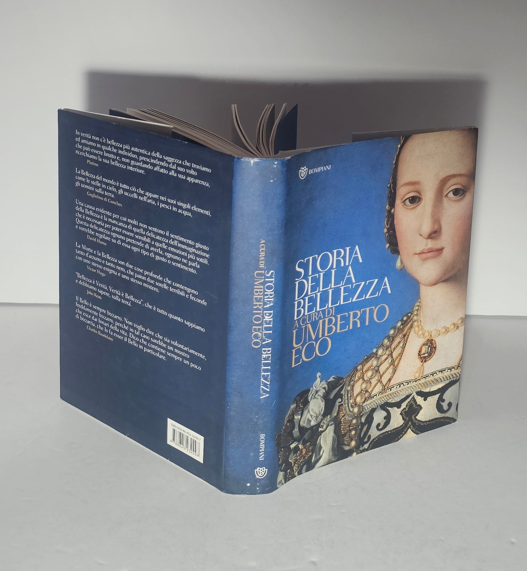 libro storia della bellezza umberto eco bompiani copertina