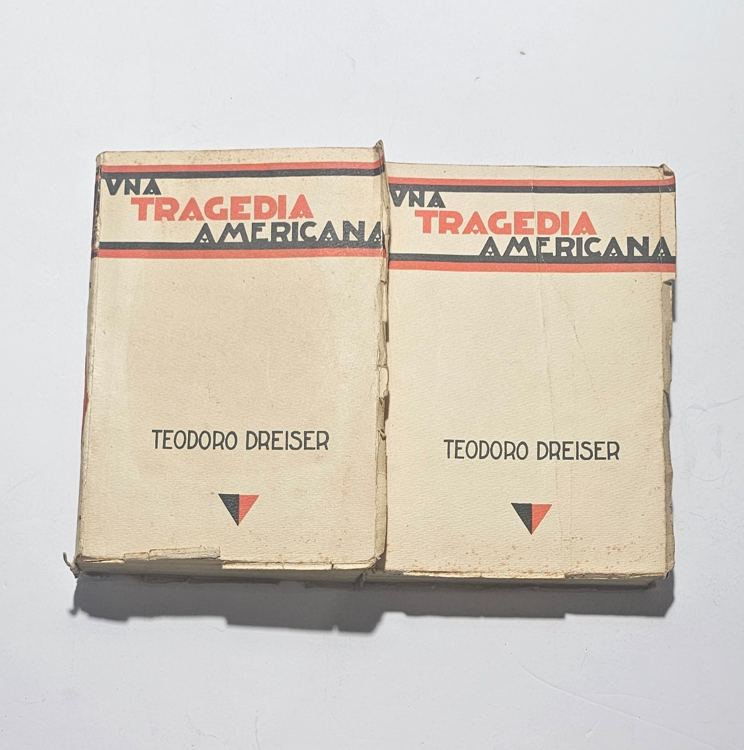 copertina una tragedia americana teodoro dreiser due volumi prima edizione italiana iolibrocarmine