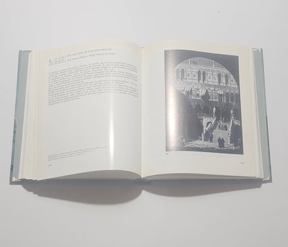 Pagine illustrate vedutisti veneziani Canaletto Guardi io libro carmine libreria antiquaria
